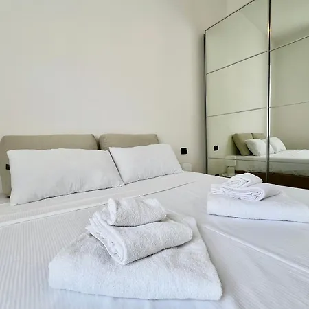 Big Comfort Isola - Garibaldi M2 M5 Daire