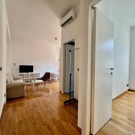 Big Comfort Isola - Garibaldi M2 M5 Daire